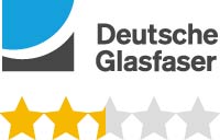 Das Logo von „Deutsche Glasfaser“ mit einer Bewertung von 2 von 5 Sternen, dargestellt durch goldene und graue Sterne.